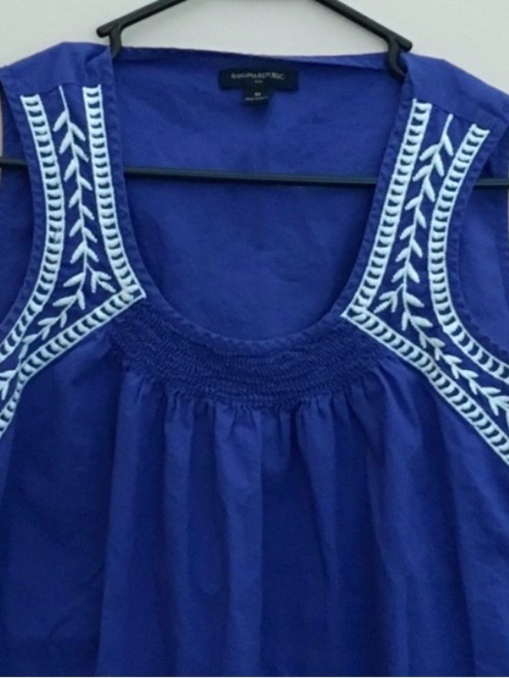 BANANA REPUBLIC Top Floral Tank Cotton Purple White Embroidered Size Medium